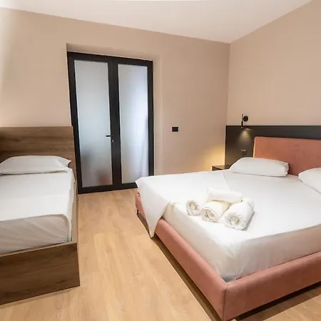 The Red Tile - Sweet Escape 아파트