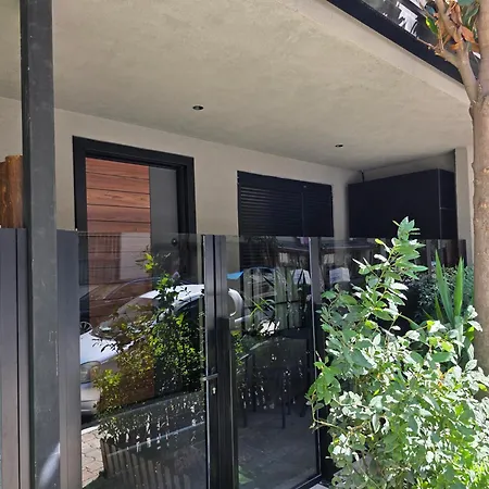 Apartment The Red Tile - Sweet Escape Tirana