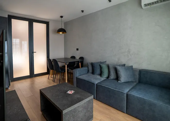 The Red Tile - Sweet Escape Apartment Tirana