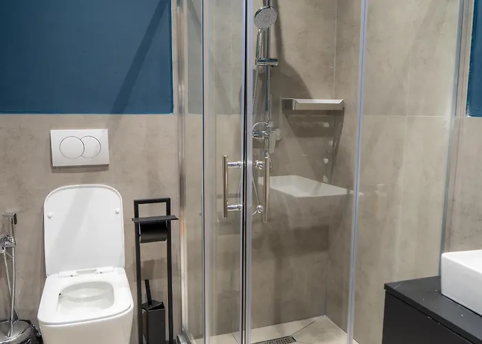 The Red Tile - Sweet Escape *