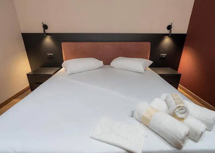 The Red Tile - Sweet Escape * Tirana