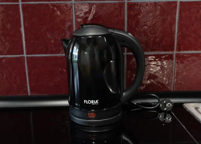 The Red Tile - Sweet Escape * Tirana